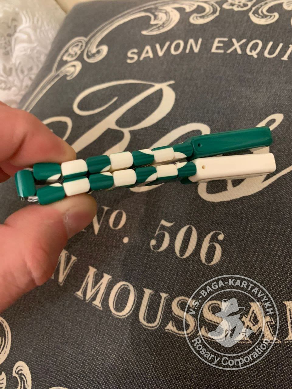 Strict classic worry beads — Aramith billiard ball, no. 110 — 6