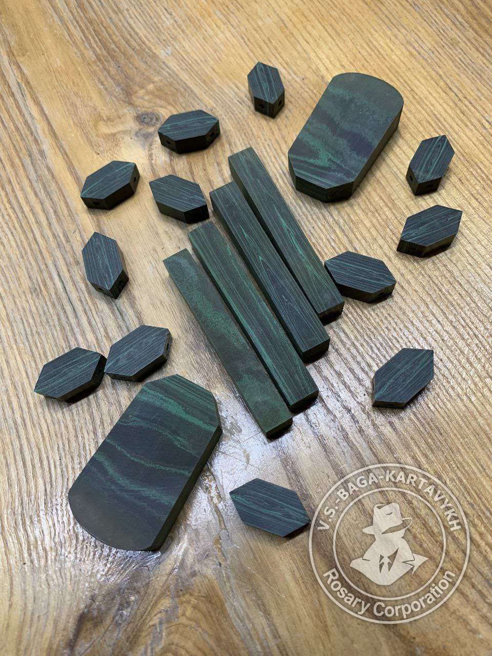 Pogon worry beads — German colored ebonite, no. 126 — 2
