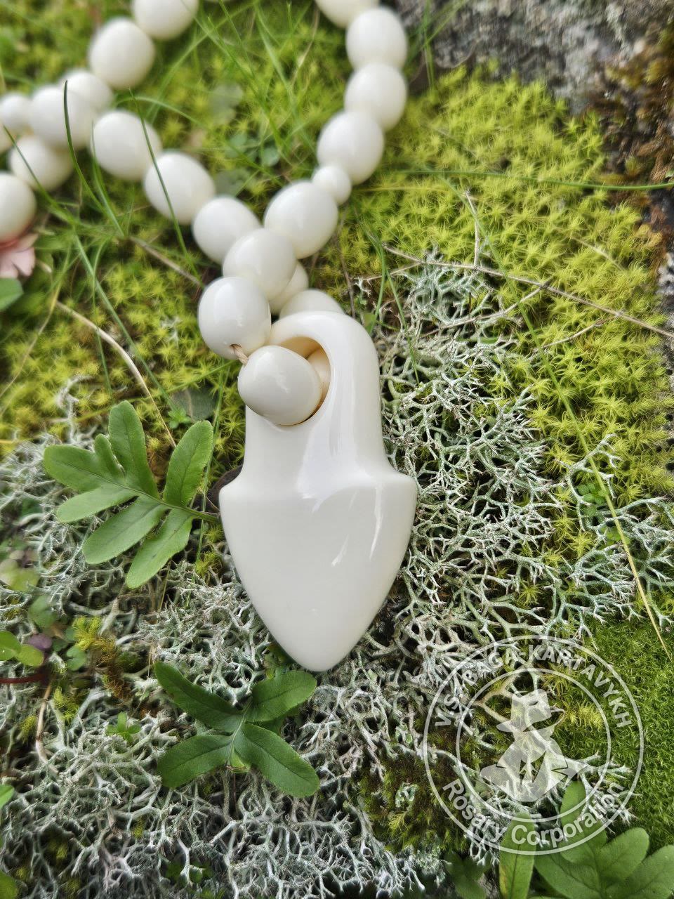 Peribory worry beads — Aramith billiard ball, no. 156 — 2