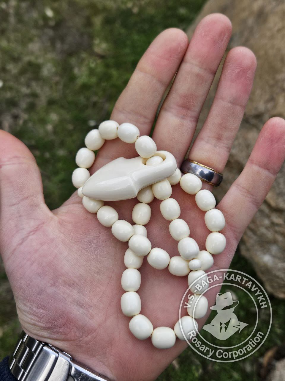 Peribory worry beads — Aramith billiard ball, no. 156 — 5