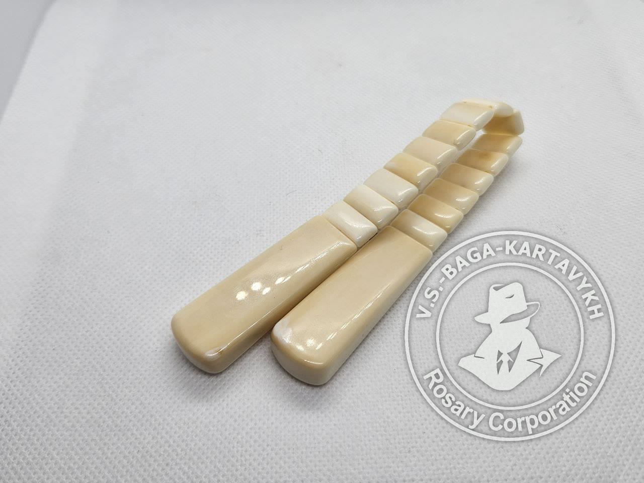 Worry beads hippo tusk, no. 21 — 3