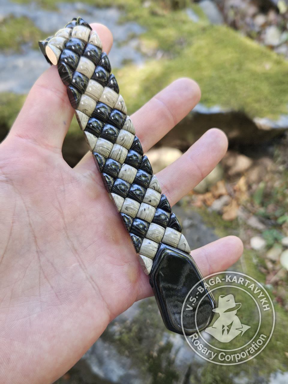 Mosaic worry beads — German colored ebonite, no. 214 — 4