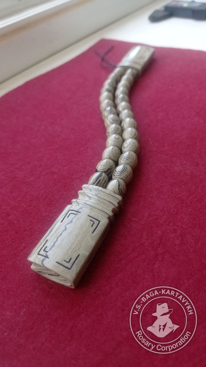 Azerbaijani worry beads — German colored ebonite, no. 241 — 3