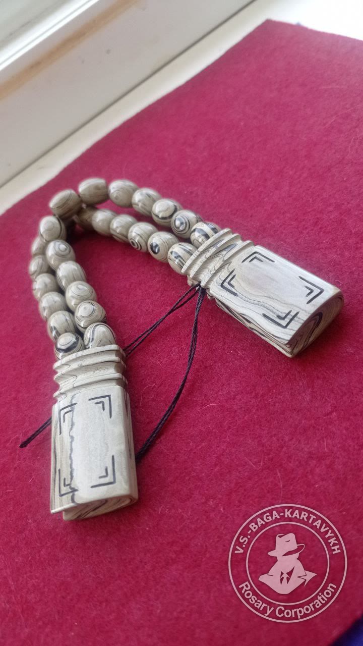 Azerbaijani worry beads — German colored ebonite, no. 241 — 7