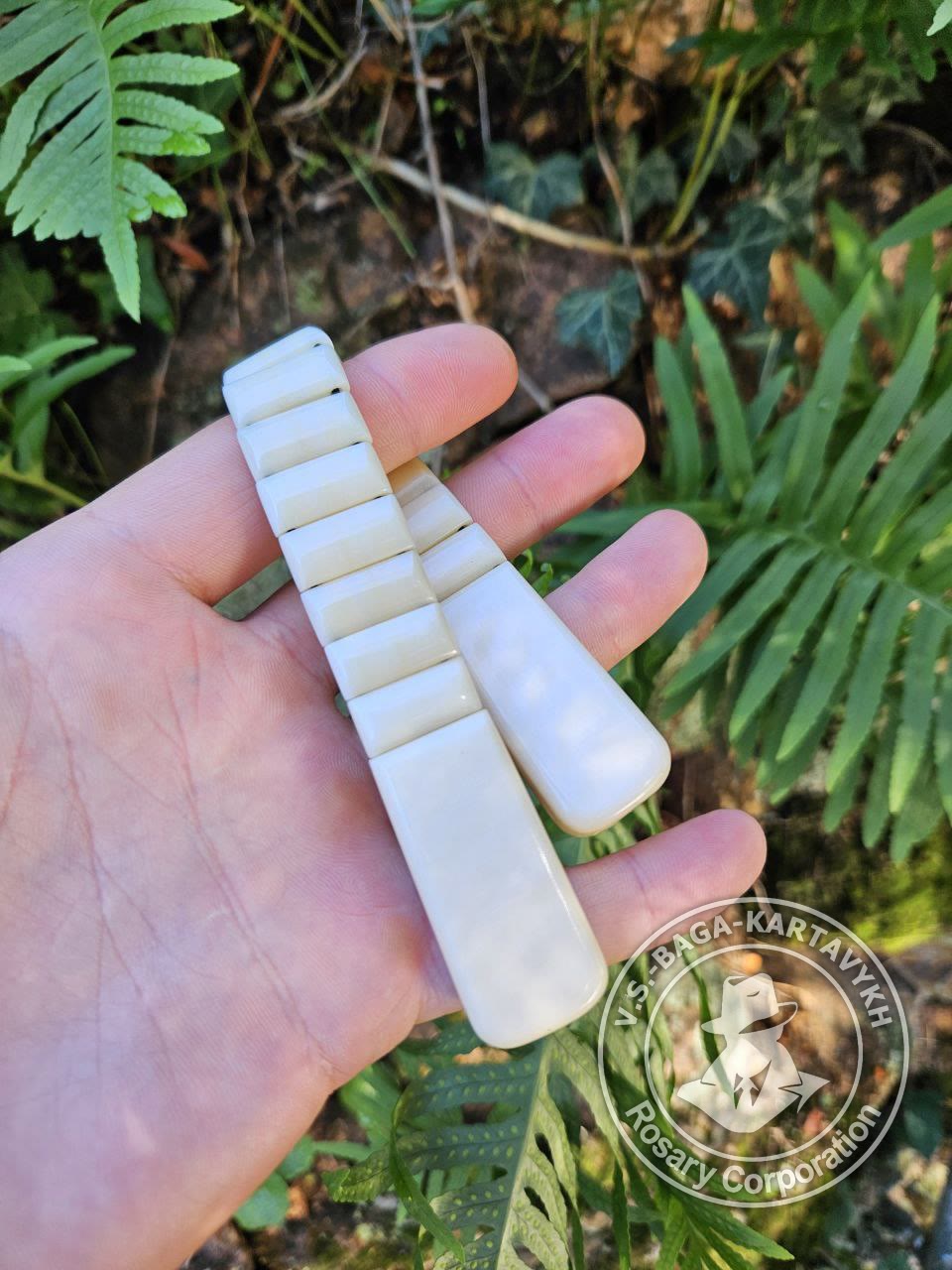 Cushions worry beads — micarta, no. 267 — 4