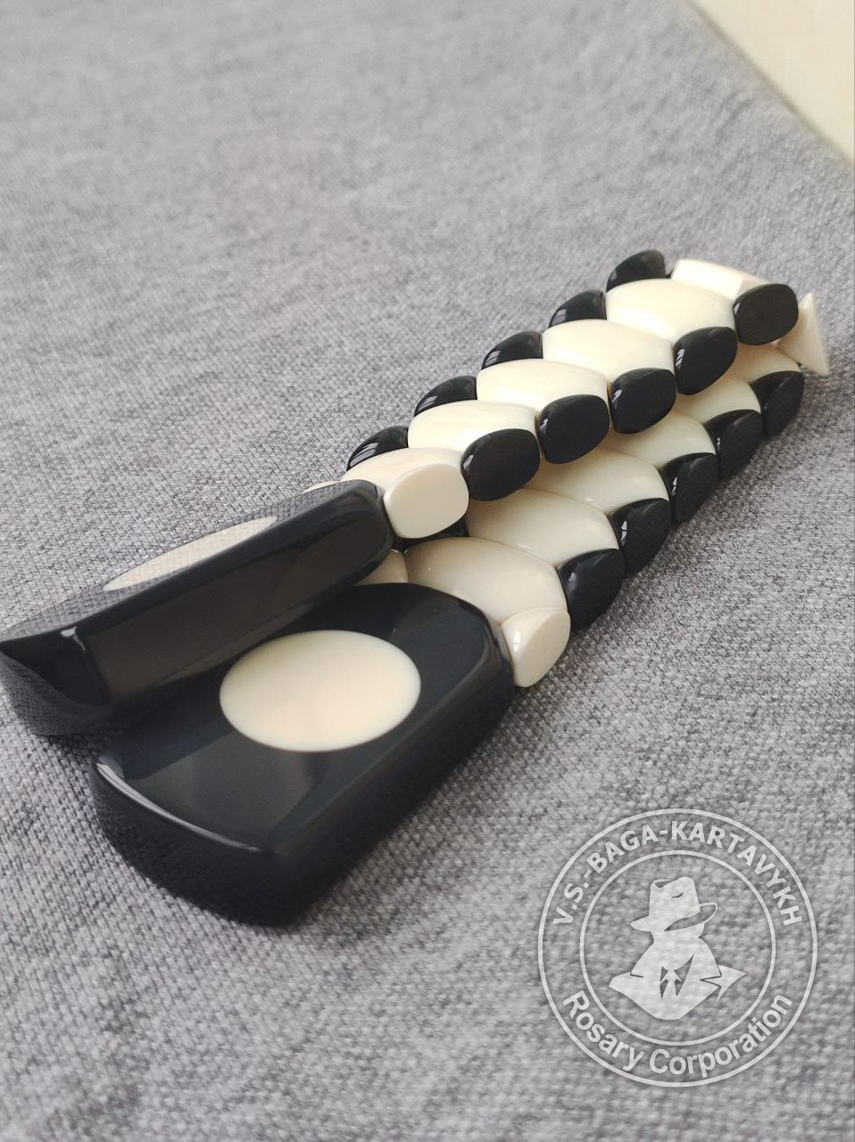 Hexagonal pogon worry beads — Aramith billiard ball, no. 285 — 4