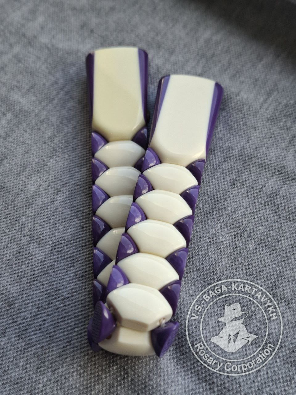 Hexagonal pogon worry beads — Aramith billiard ball, no. 302 — 4
