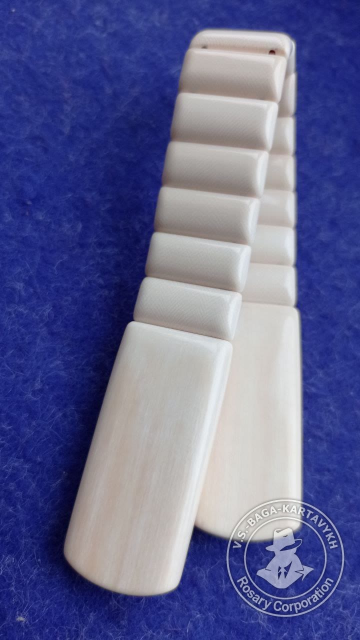 Cushions worry beads — mammoth ivory, no. 306 — 2