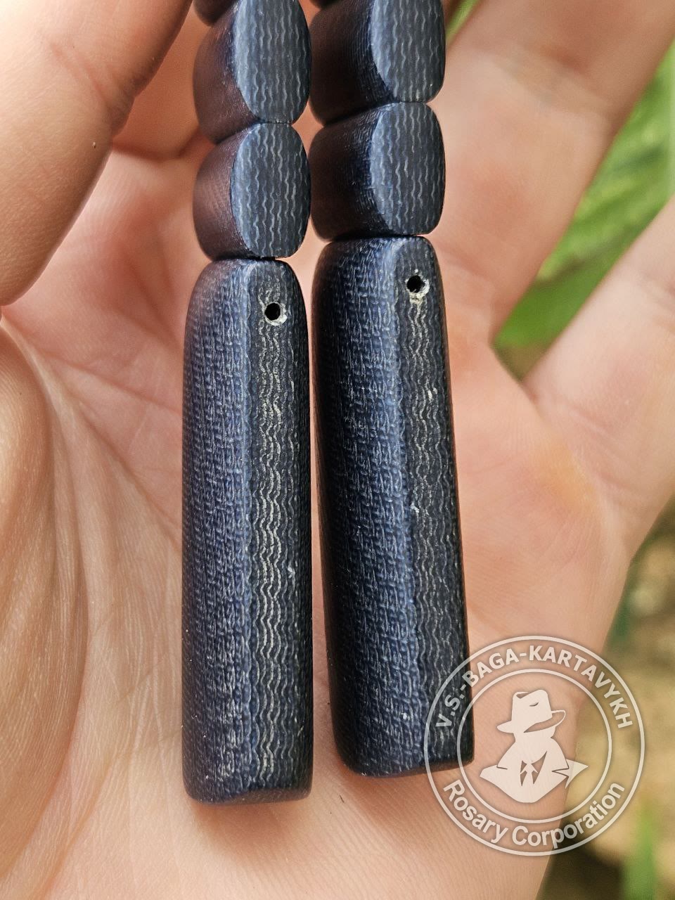 Cushions worry beads — micarta, no. 334 — 3
