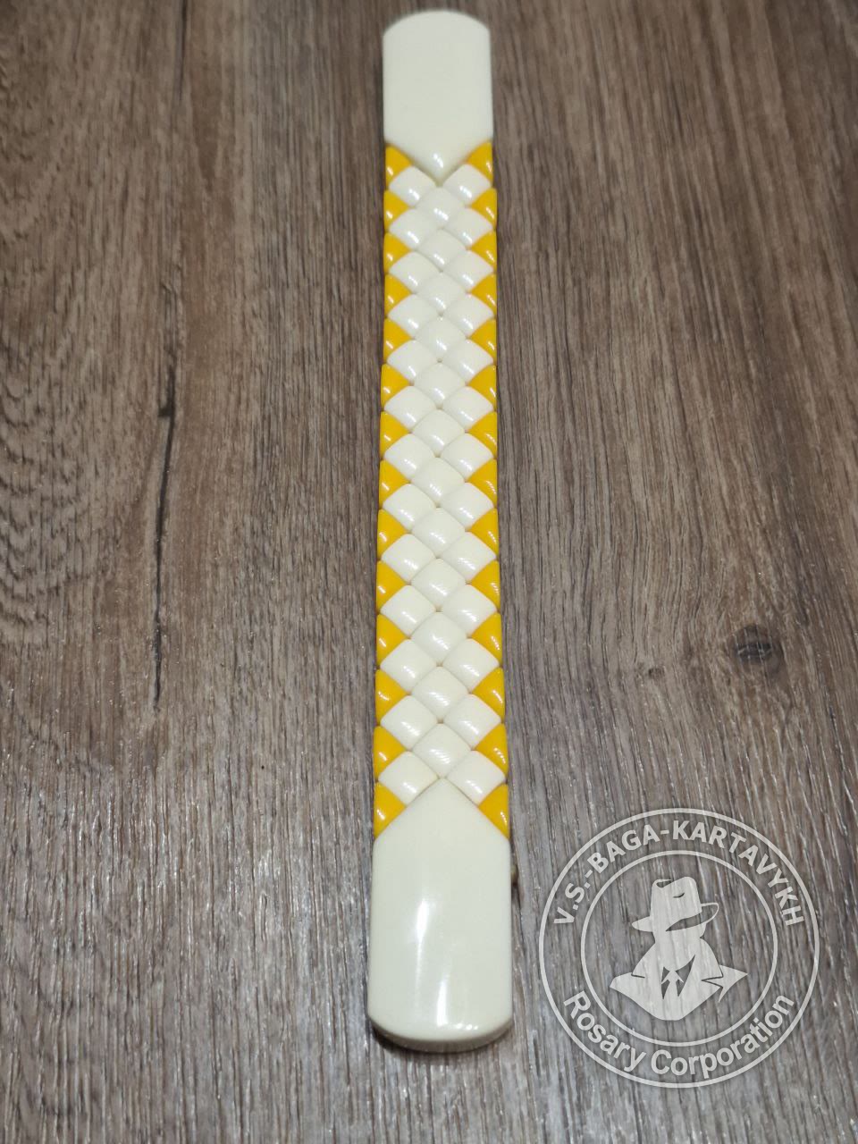 Mosaic worry beads — Aramith billiard ball, no. 367 — 5