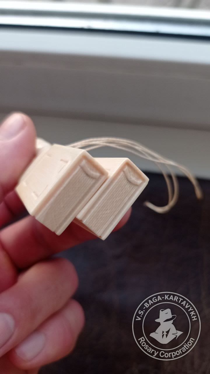 Azerbaijani worry beads — mammoth ivory, no. 374 — 4