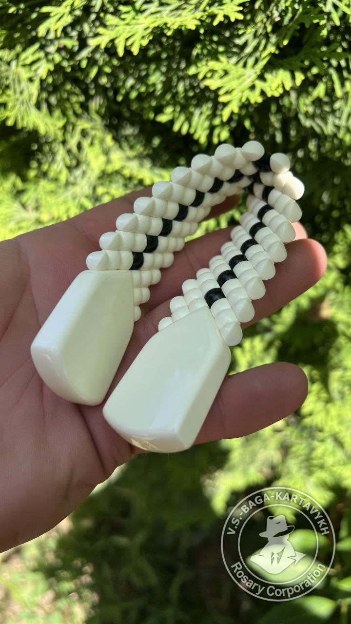 Carpet worry beads — Soviet ebonite, no. 421 — 5