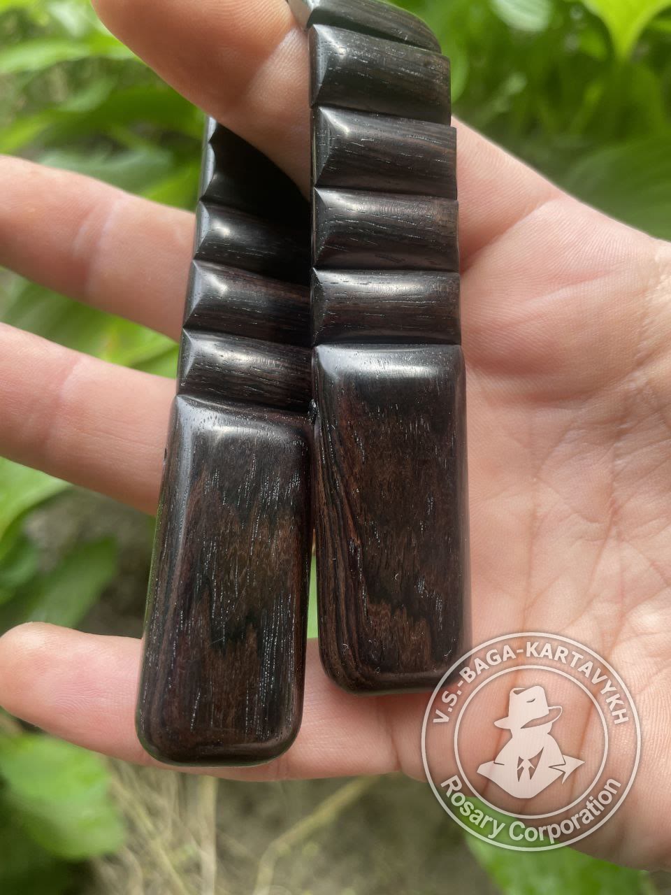 Cushions worry beads — grenadill wood, no. 426 — 2