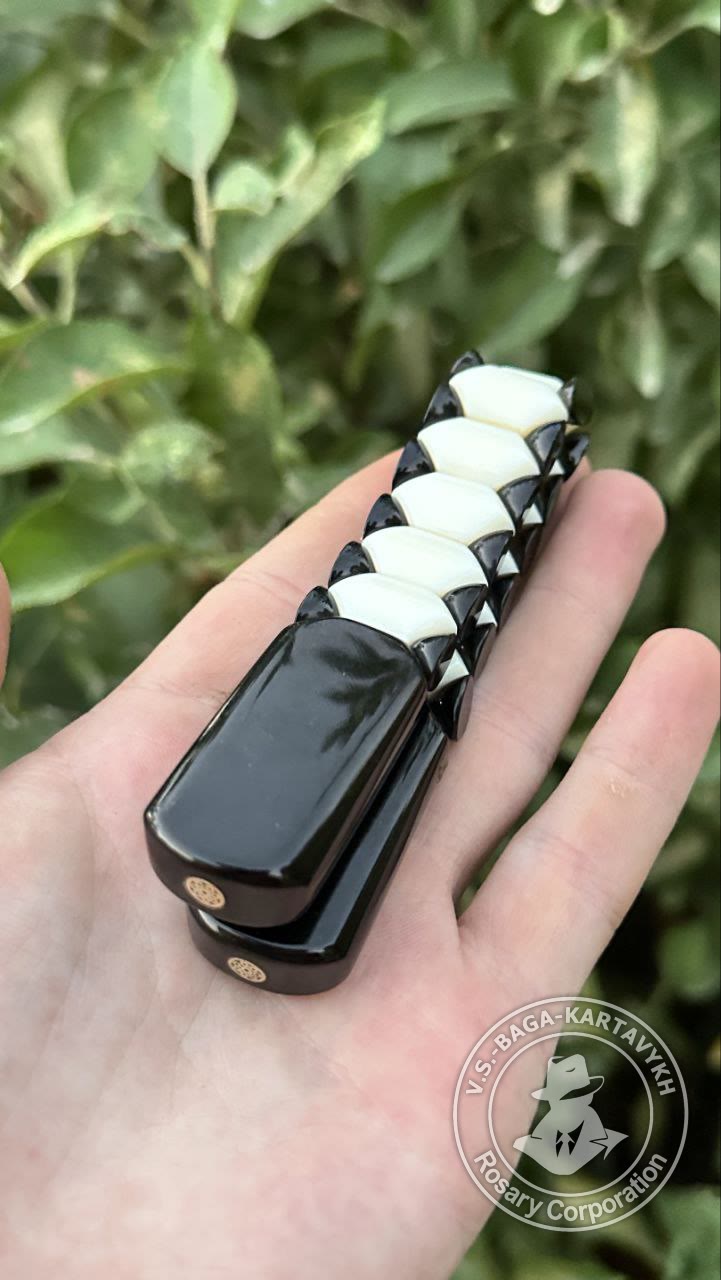 Hexagonal pogon worry beads — Soviet ebonite, no. 447 — 2