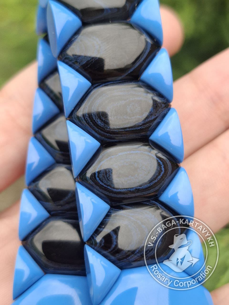 Hexagonal pogon worry beads — German colored ebonite, no. 459 — 2