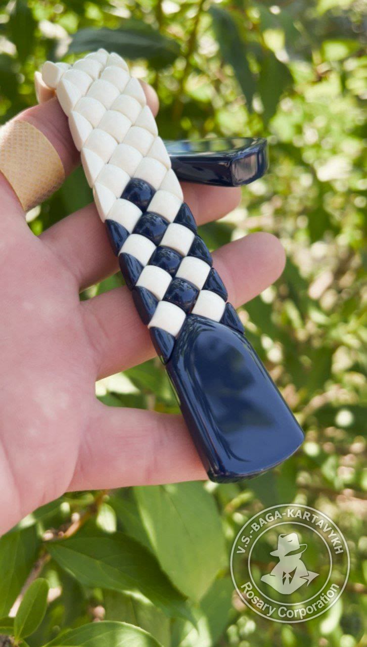 Mosaic worry beads — Aramith bowling ball, no. 466 — 4