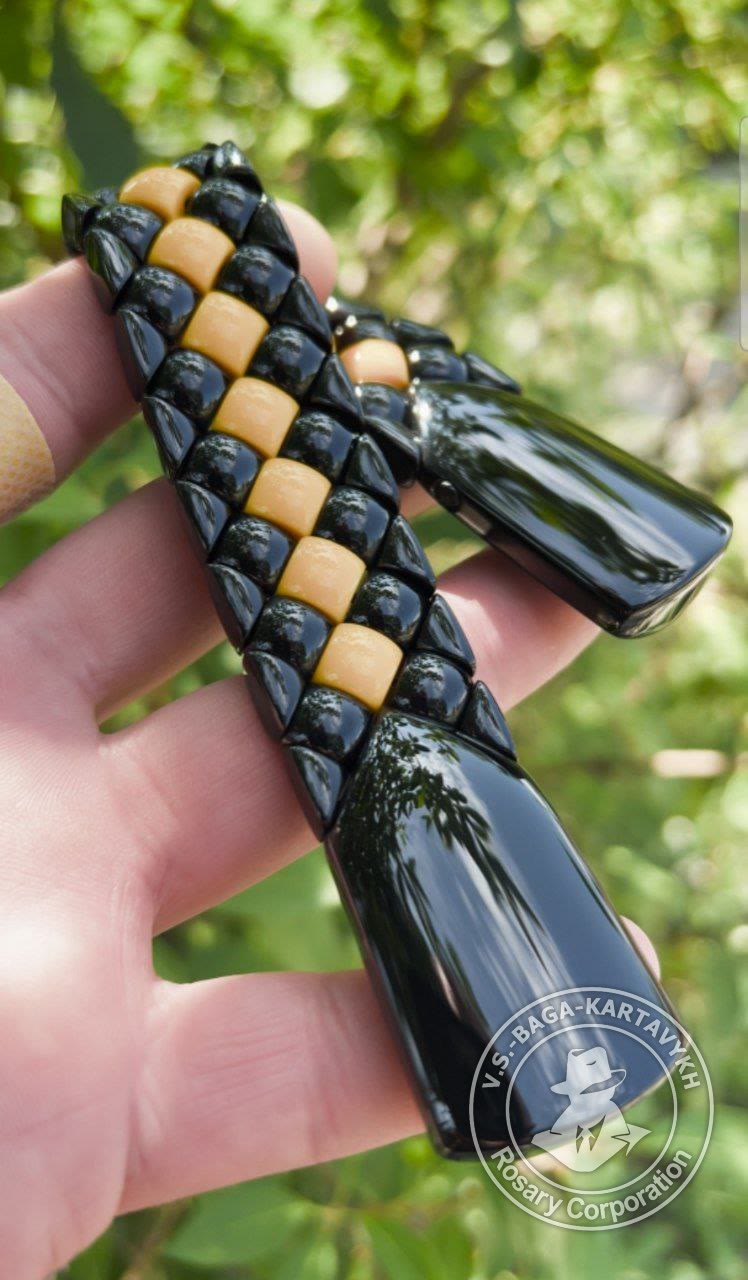Mosaic worry beads — Aramith bowling ball, no. 467 — 3