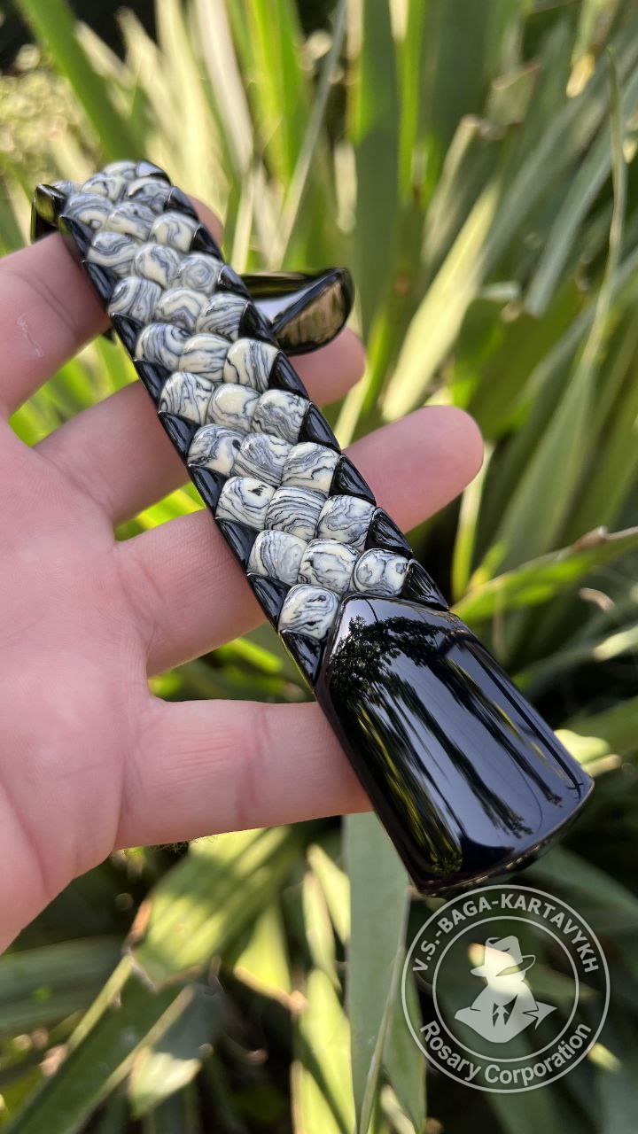 Mosaic worry beads — Samurai billiard ball, no. 483 — 3