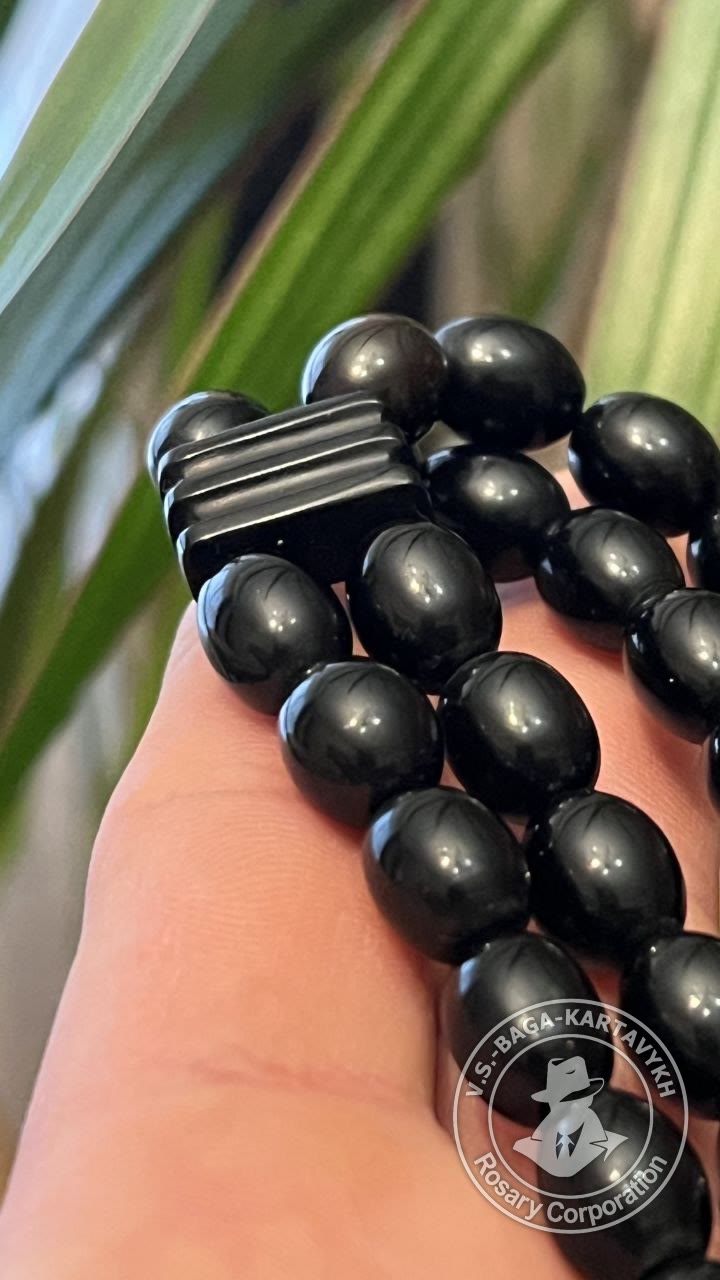 Azerbaijani worry beads — Aramith bowling ball, no. 576 — 4