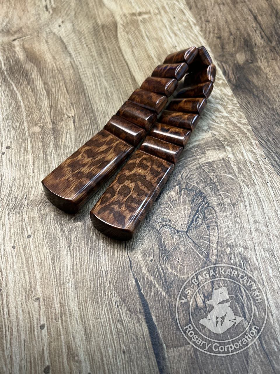 Cushions worry beads — wood, no. 580 — 4