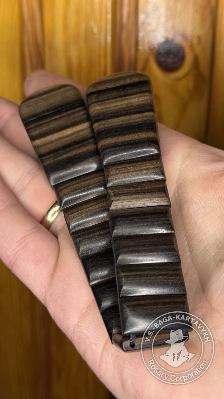 Cushions worry beads — wood, no. 618 — 7