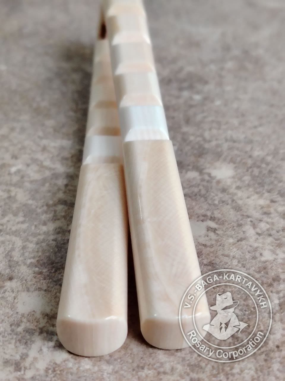Worry beads mammoth ivory, no. 625 — 3
