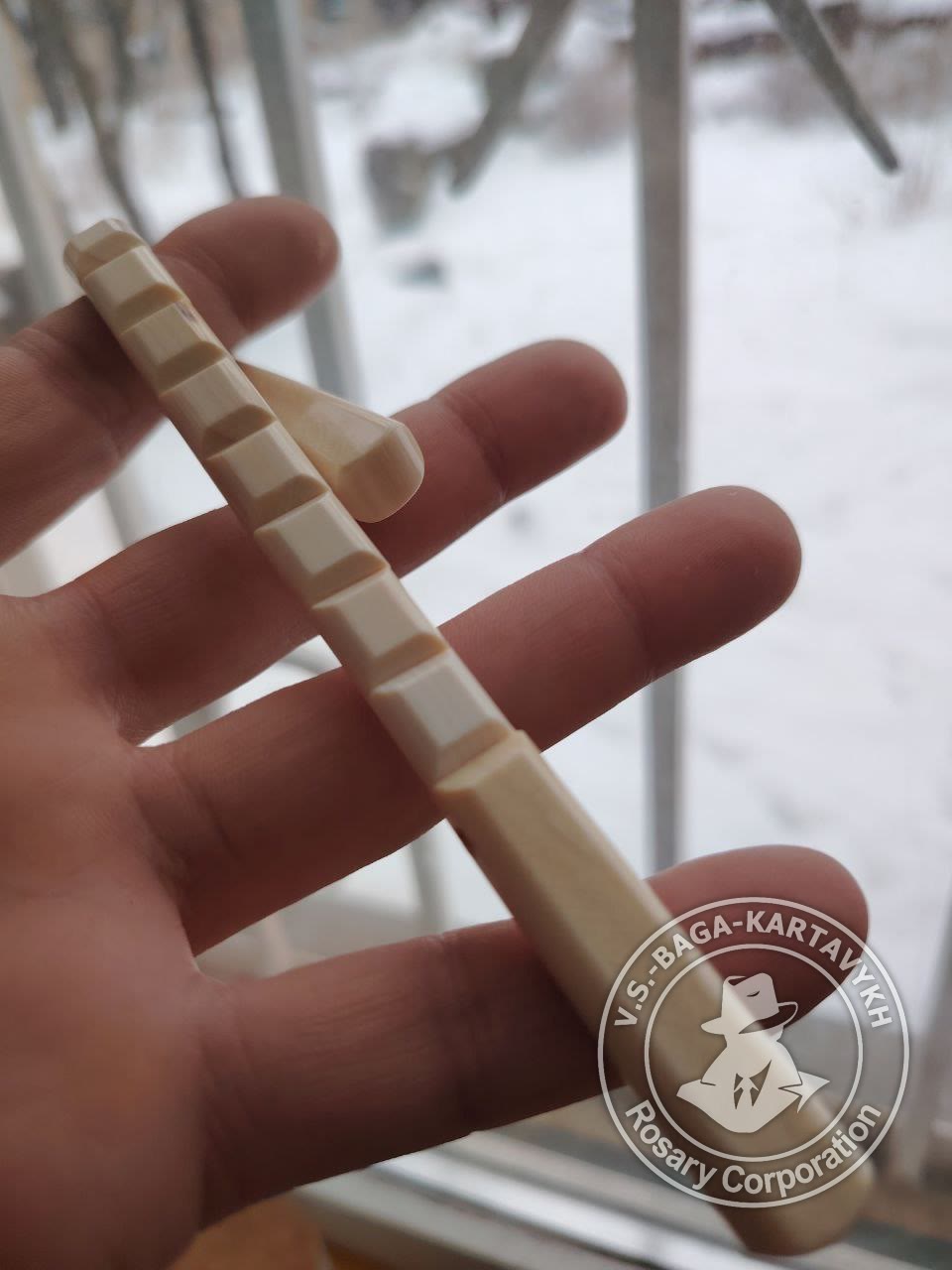 Worry beads mammoth ivory, no. 625 — 6