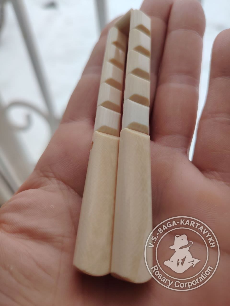 Worry beads mammoth ivory, no. 625 — 7
