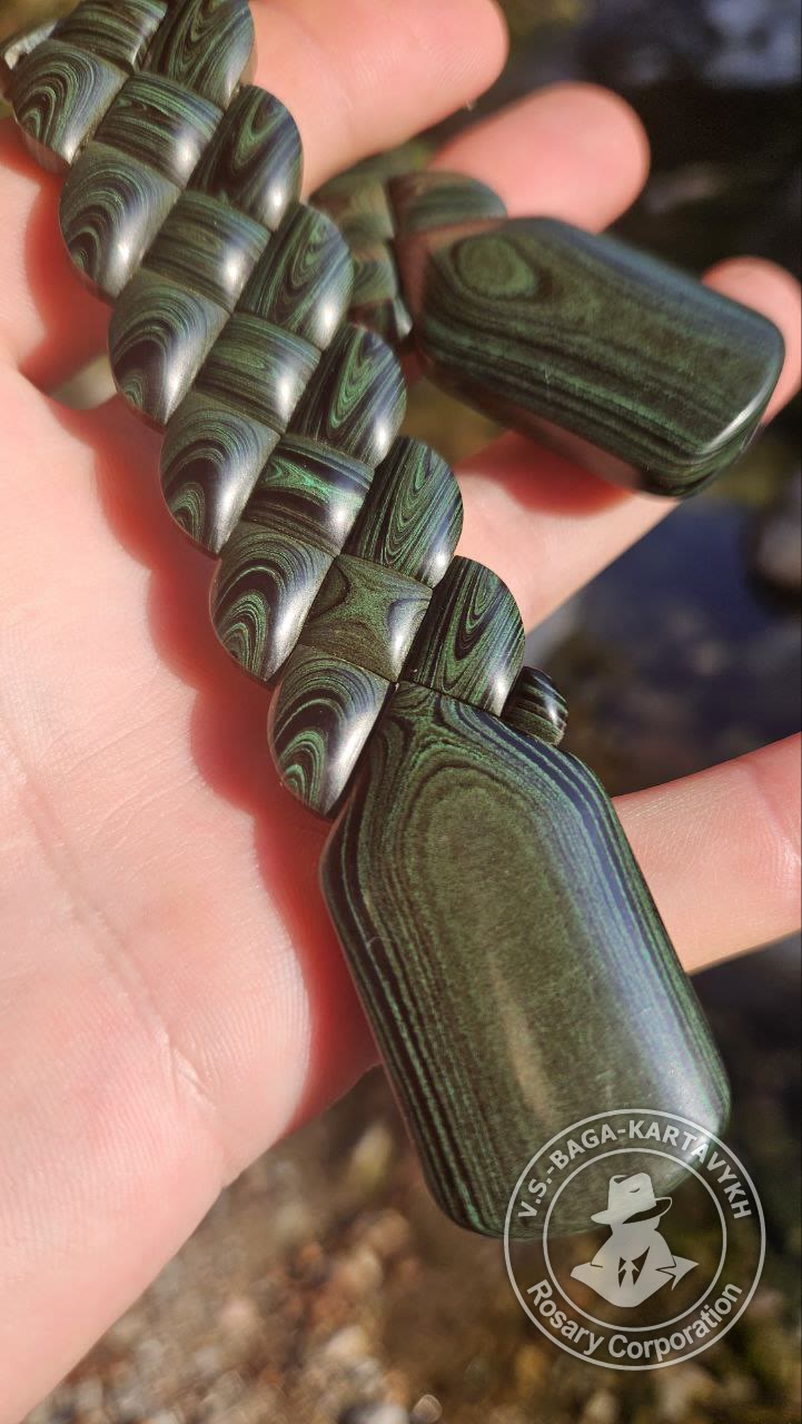Pogon worry beads — German colored ebonite, no. 66 — 4