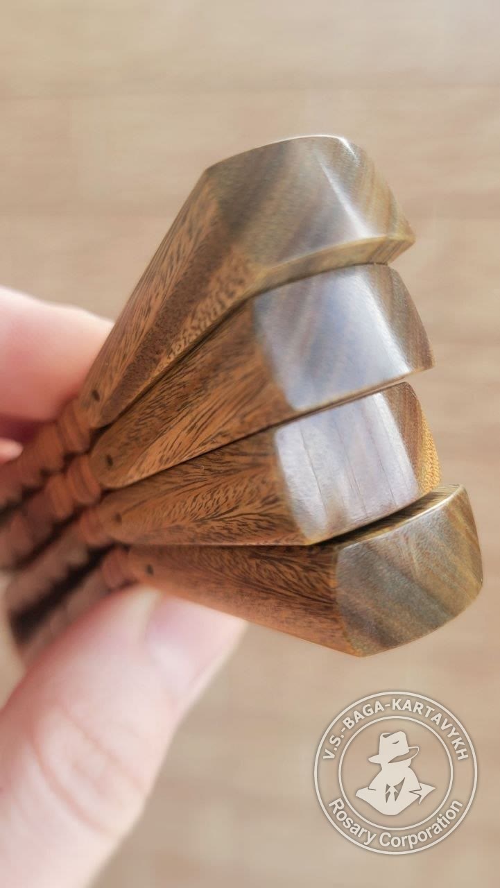 Worry beads rare material, no. 705 — 4