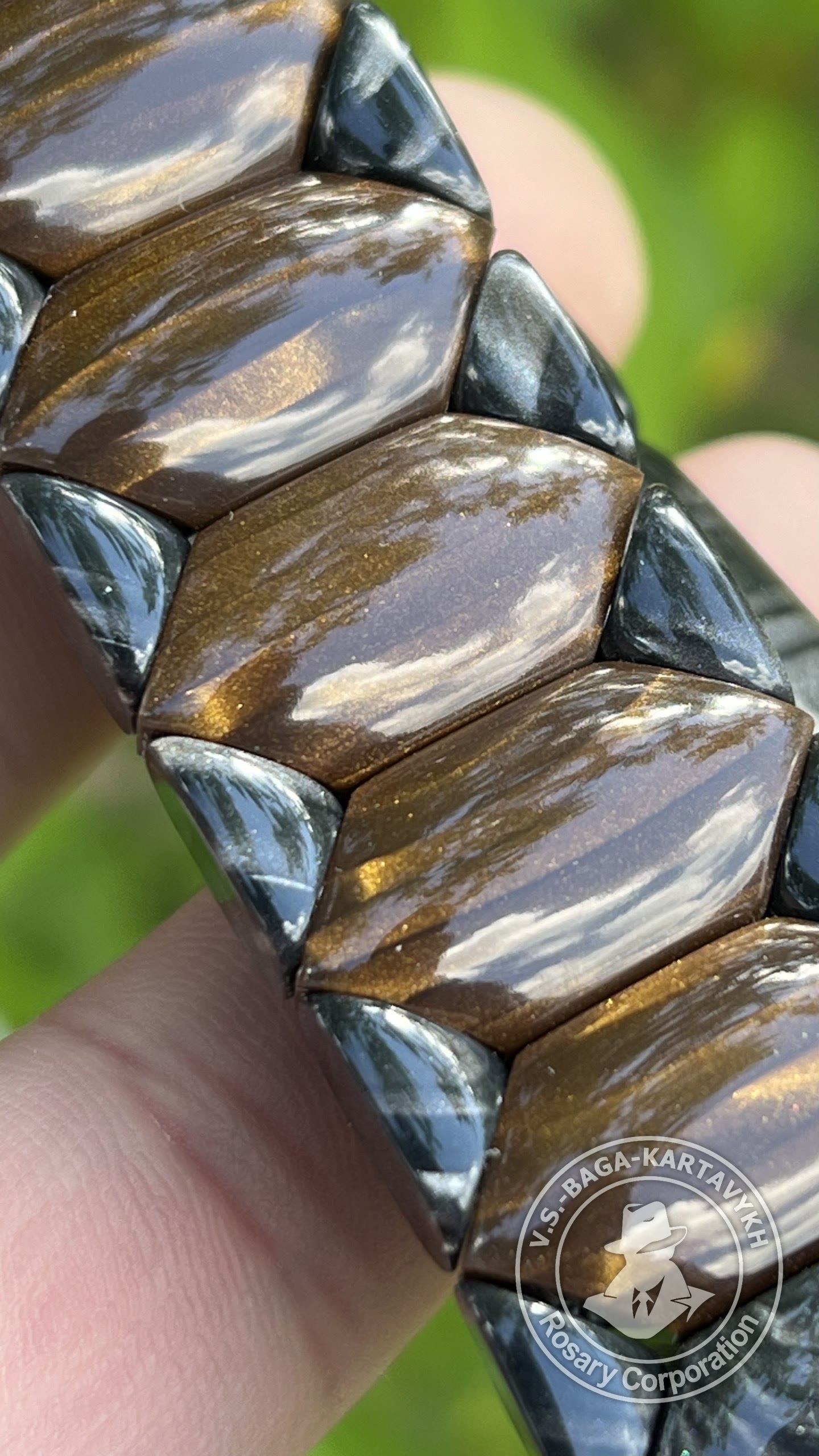 Hexagonal pogon worry beads — juma, no. 750 — 8