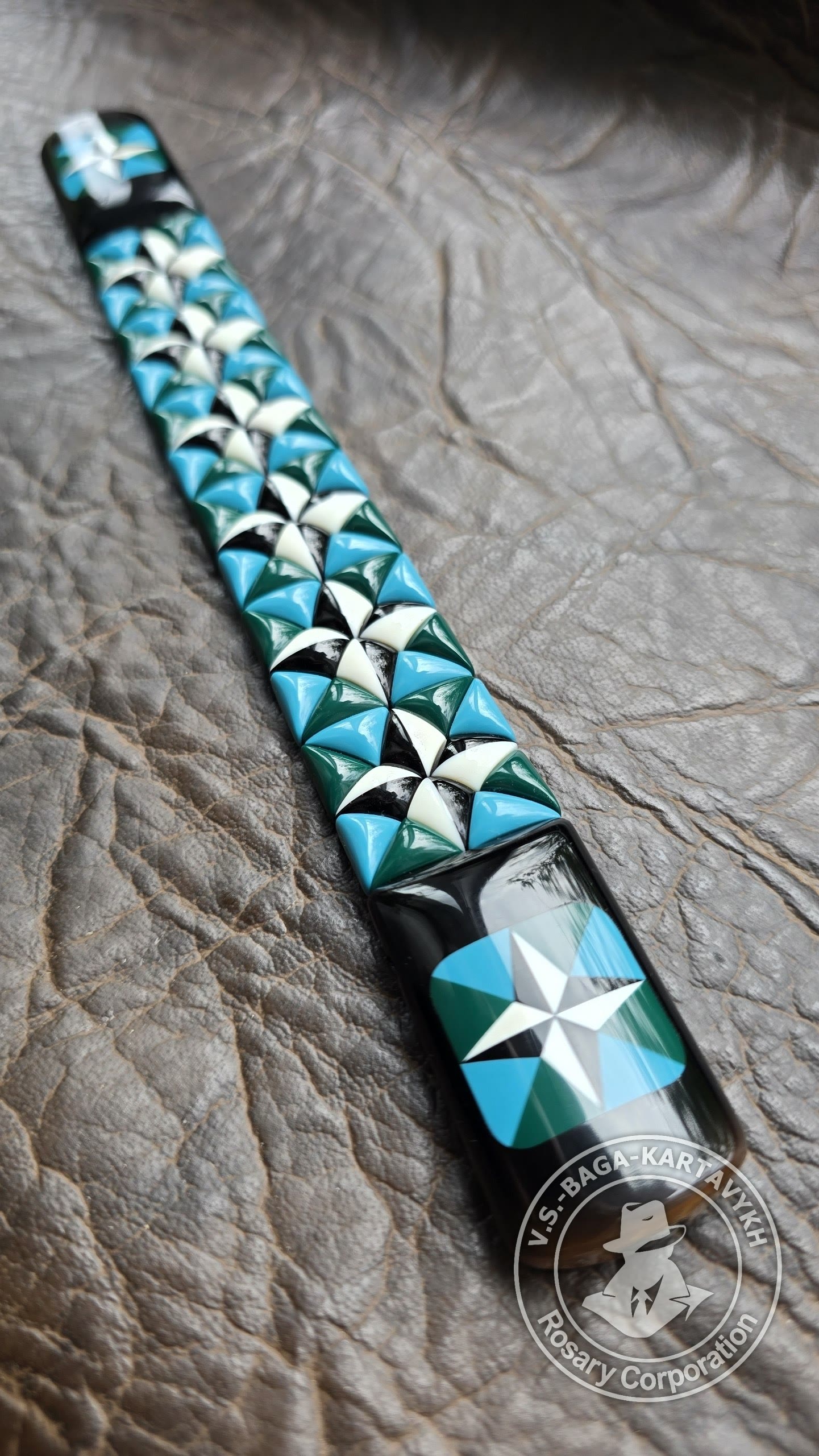 Johnny Hammerschmidt worry beads — Soviet ebonite, no. 780 — 7