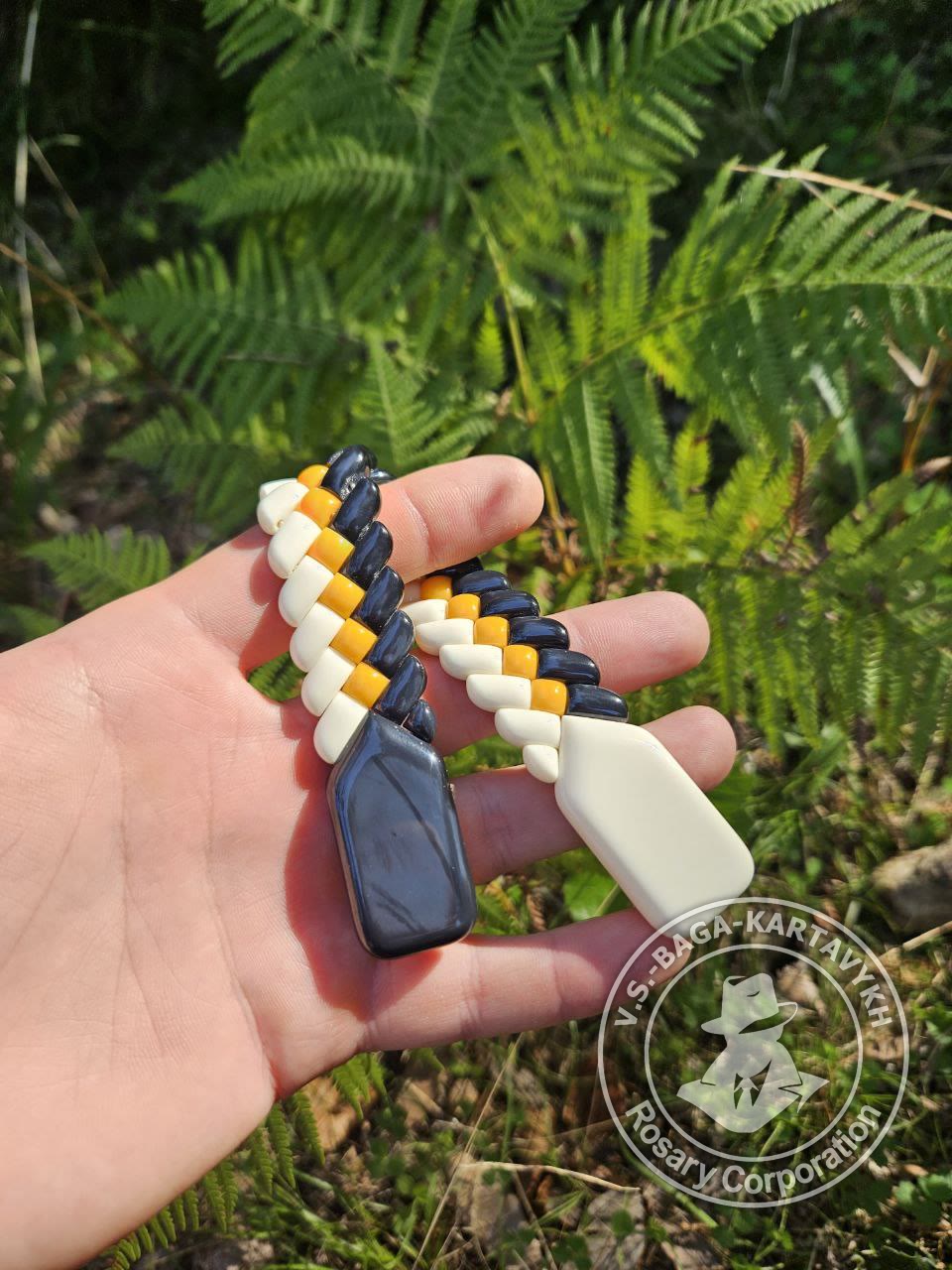 Pogon worry beads — Aramith billiard ball, no. 97 — 5